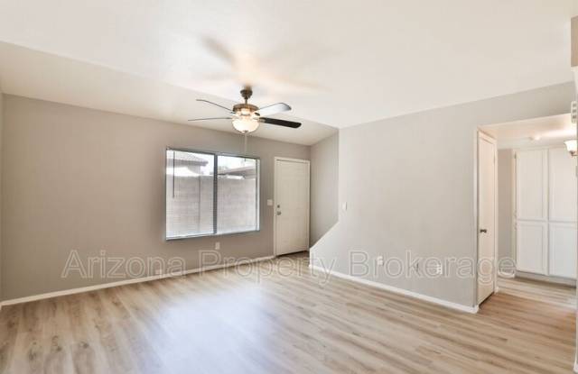 6220 E. Greenway St.