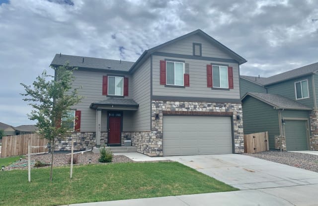 931 Camberly Dr - 931 Camberly Drive, Windsor, CO 80550