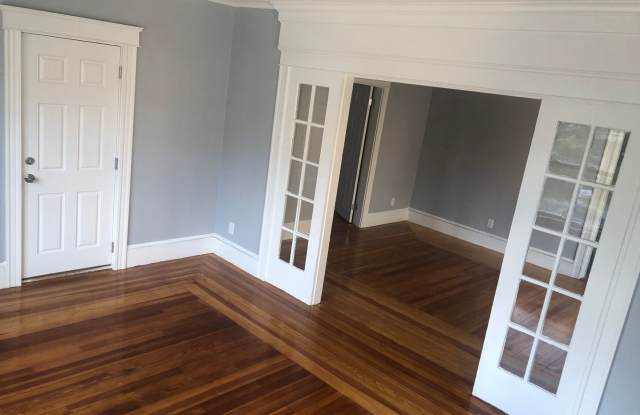Spacious 3BR Apartment in Woonsocket, Rhode Island