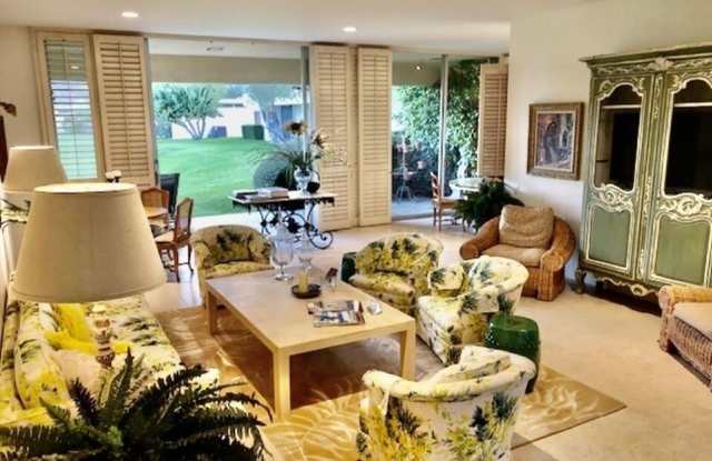 164 Desert Lakes Dr