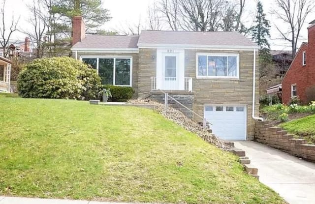 821 Macarthur Dr - 821 Macarthur Drive, Westmoreland County, PA 15642