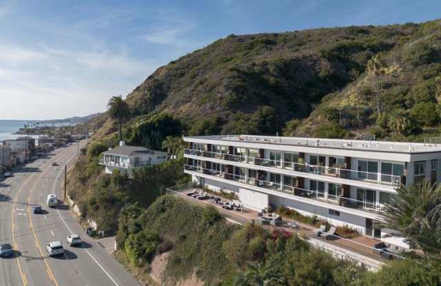 20747 Pacific Coast Highway - 20747 Pacific Coast Highway, Malibu, CA 90265