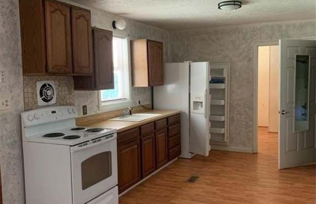 150 E Lexington Road