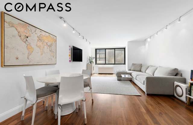 515 East 72nd Street