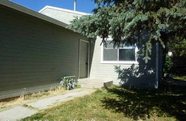 2525 Meadow Ave - 2525 Meadow Avenue, Caldwell, ID 83605