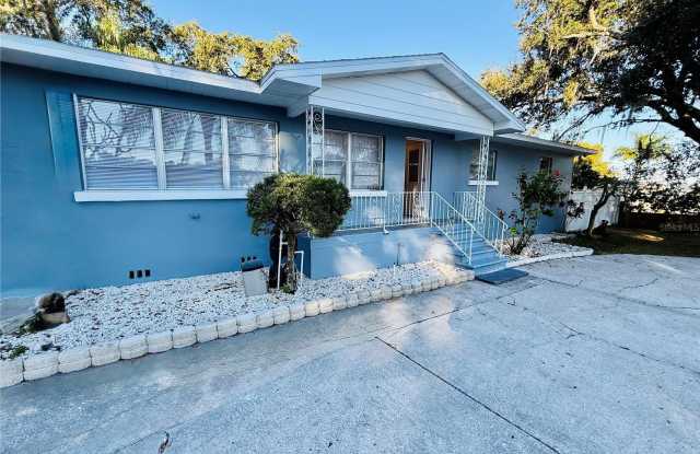 Photo of 748 PARKVIEW PLACE