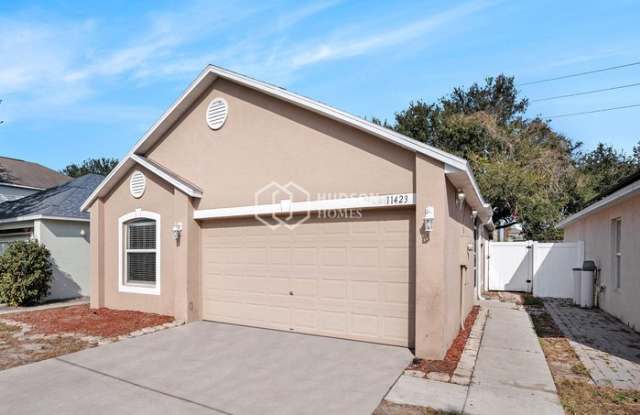 11423 Ivy Flower Loop