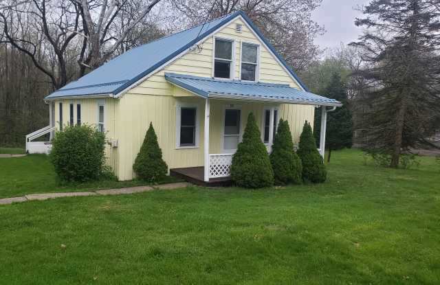 Photo of 247 Henricks Rd