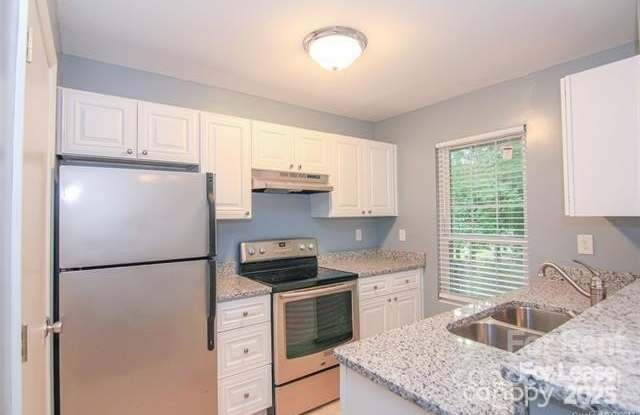 6351 Windsor Gate Lane