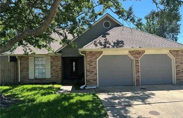 2012 LAFITTE Drive