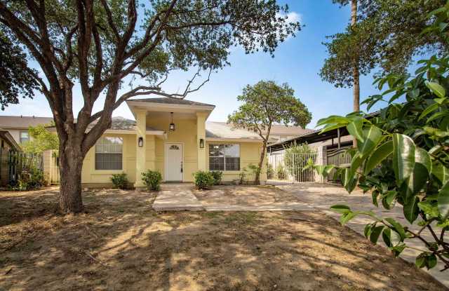 Photo of 304 Anthony Ln