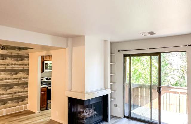 6865 Countrywoods Circle 16H - 1Unit#16H