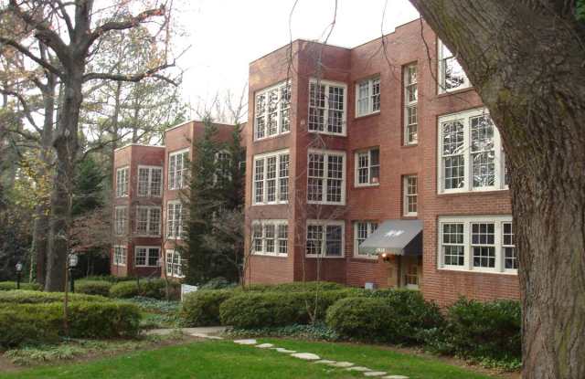 Willowwood Apartments