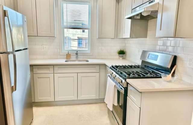 558-562 Court Street