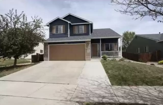 2322 Santa Fe Dr - 2322 Santa Fe Drive, Longmont, CO 80504