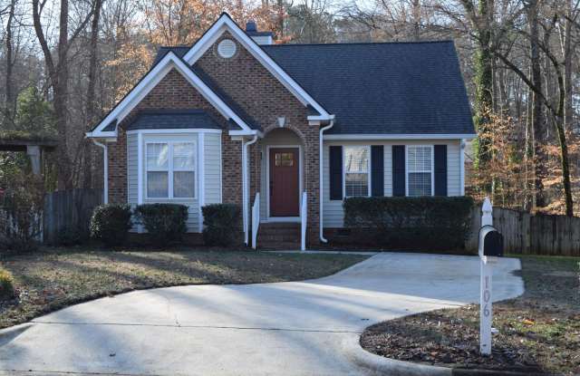 Beautiful 3 bedroom ranch home close to Downtown Cary