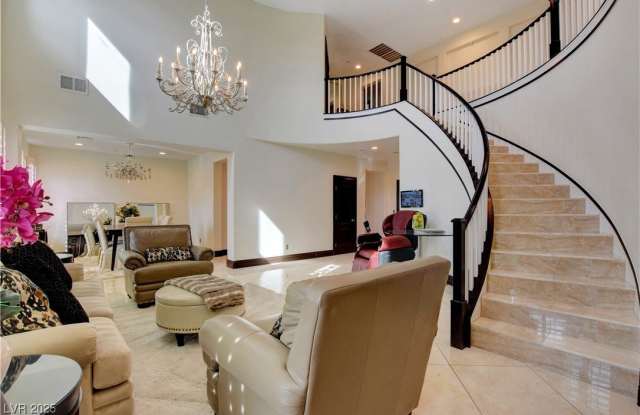 3541 Winter Wren Street