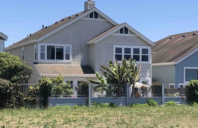 7 Harbor View Dr - 7 Harbor View Drive, Richmond, CA 94804