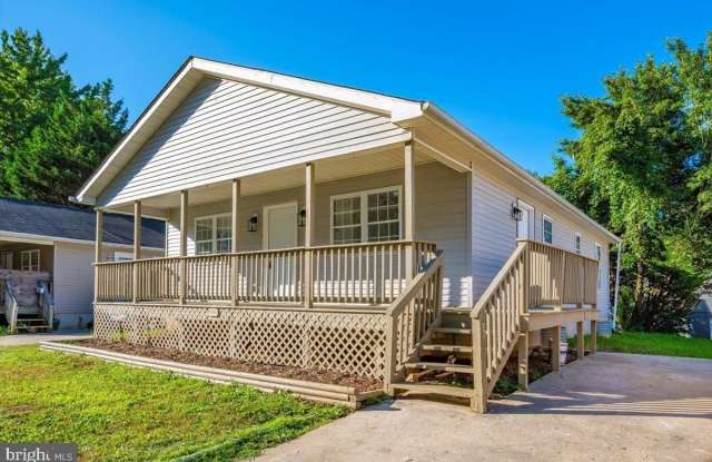 Photo of 426 WASHINGTON Street