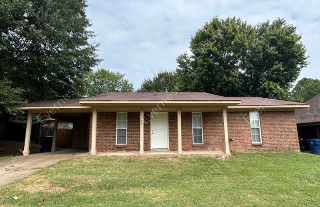 3360 Fairmeadow Dr