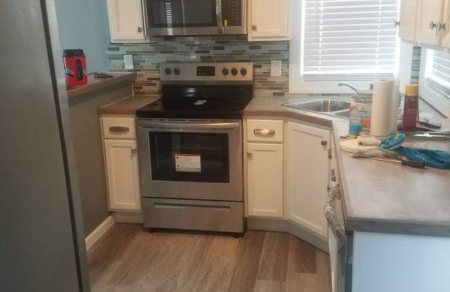 321 East Kinkaid Street