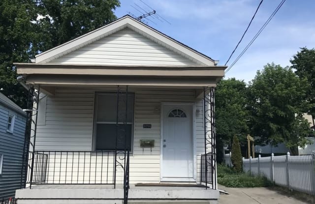 3056 O'bryon st. - 3056 O Bryon Street, Cincinnati, OH 45208