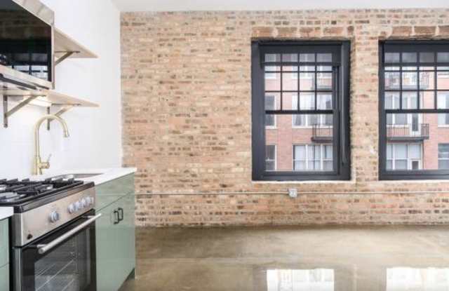 1518 West Monroe