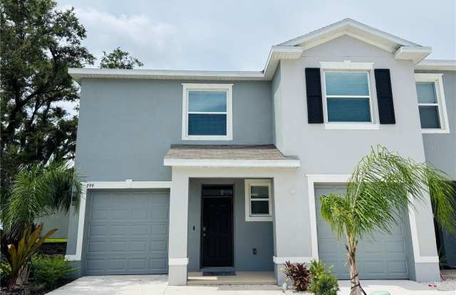 299 MANGROVE SHADE CIRCLE