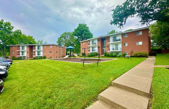 Spacious 2-Bedroom Apartments at Groesbeck Gardens – Peaceful Living with Modern Comfort