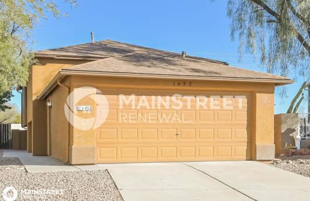 1452 West Kennington Avenue - 1452 West Kennington Avenue, Tucson, AZ 85746