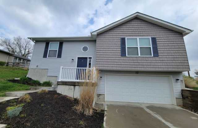 30 Leah Ct 4BR/2.5BA (Hamilton) - 30 Leah Court, Hamilton, OH 45013