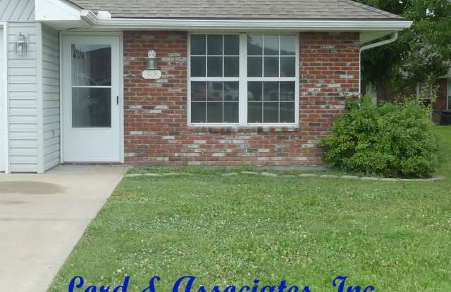 2 Bedrooms,  1.5 Baths-Grain Valley - September Move in