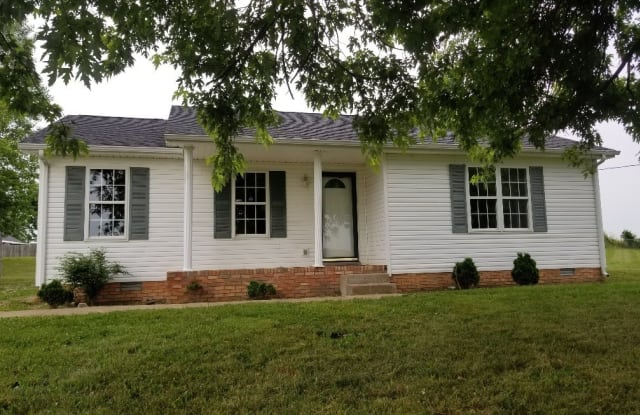 1792 Carneal Ln - 1792 Carneal Lane, Oak Grove, KY 42262