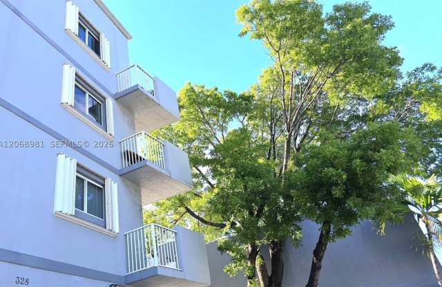 328 NW 12th Ave