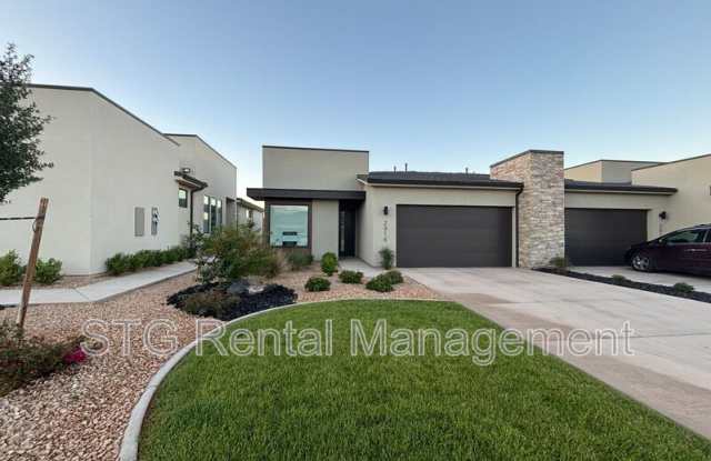 2916 E Snowberry Drive