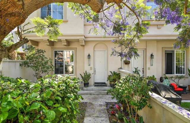 3 Bedroom + Bonus Room End Unit Townhome