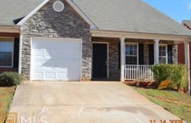 6004 CREEKERTON BLVD - 6004 Creekerton Blvd, McDonough, GA 30252