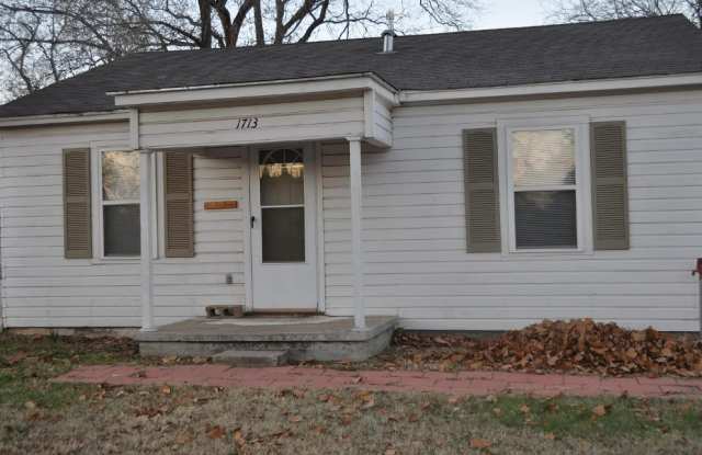 1713 West Main Street