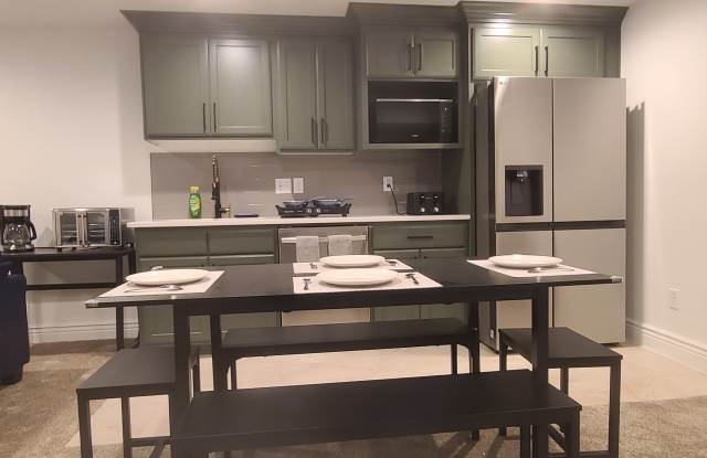 Photo of 1688 Palm Springs Drive