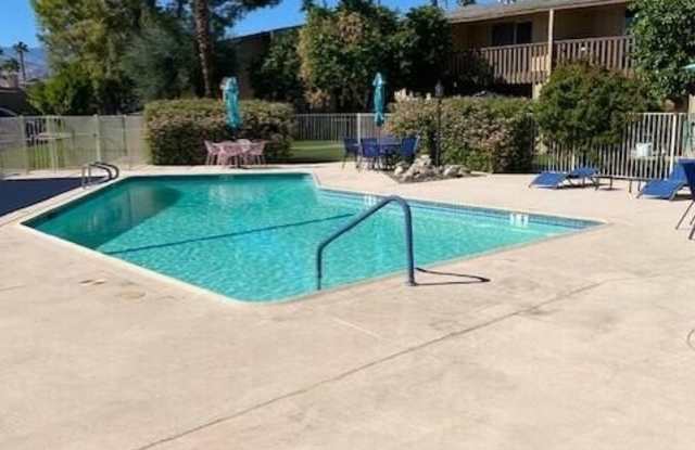 77835 California Drive unit: C1