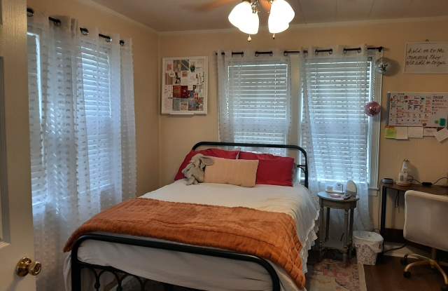 508 South Stanley Street