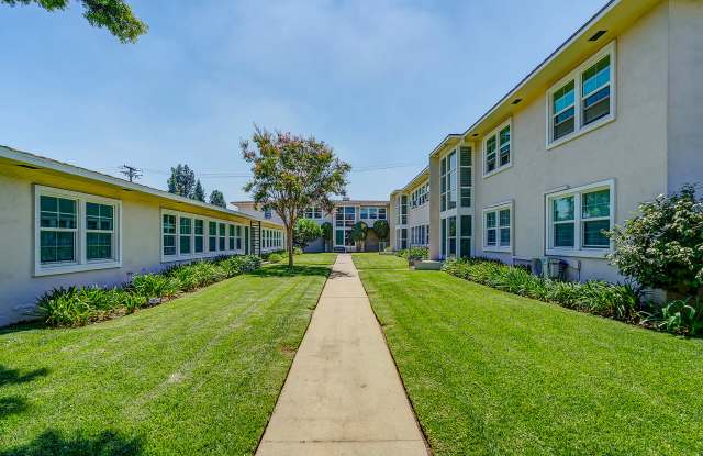 1519 Huntington Dr