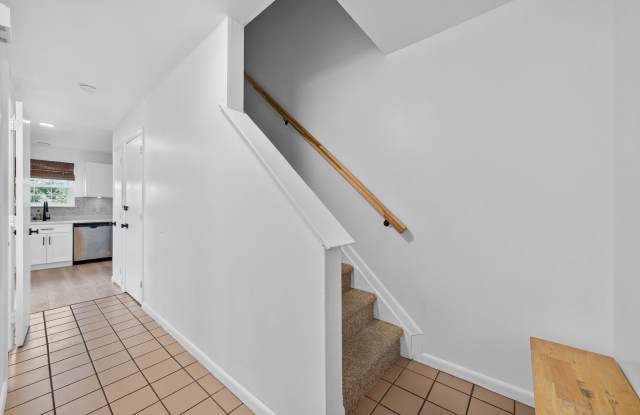 Available Jan 18th - Gorgeous Mountain Views 3 BR, 2.5 BA Townhome (3, 6, 9 and 12 leases available)