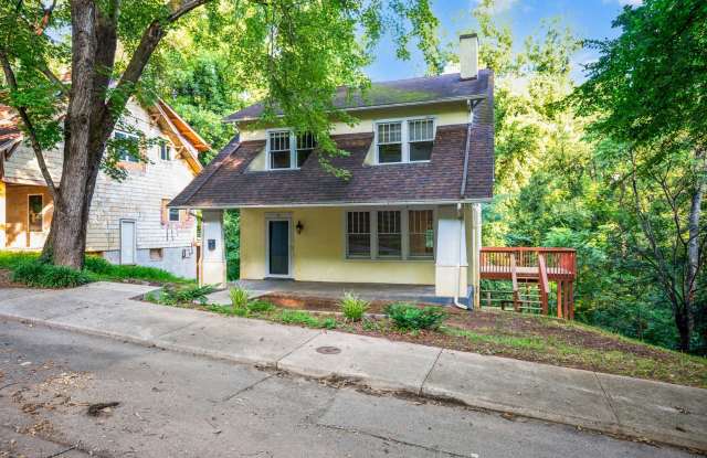 Beautifully updated House in Rivermont