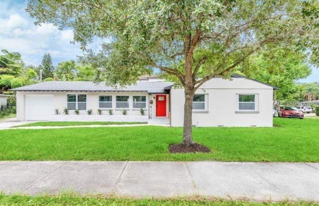 Photo of 101 S LAKEMONT AVENUE