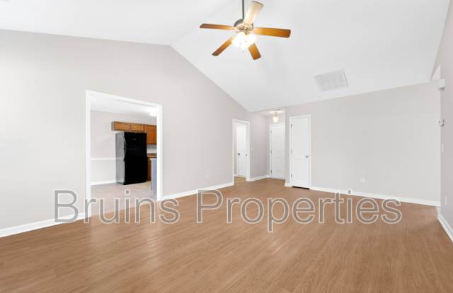 5611 Sycamore Glen Road