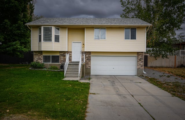 614 E 670 N - 614 East 670 North, Tooele, UT 84074