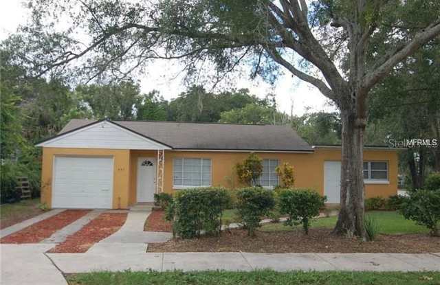 Charming 3-Bedroom, 2-Bath Home for Rent in Winter Park!