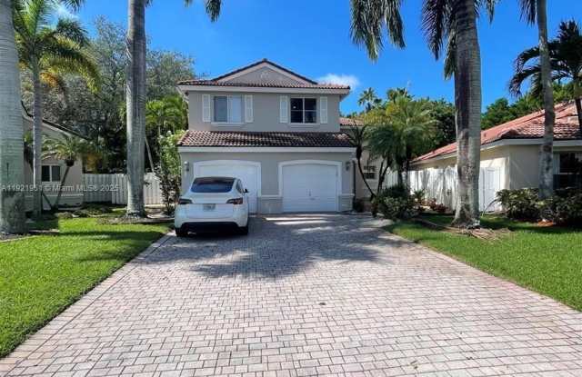 Photo of 3486 SW 51st St