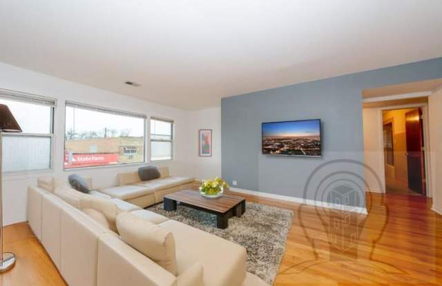 5222 West Belmont Avenue